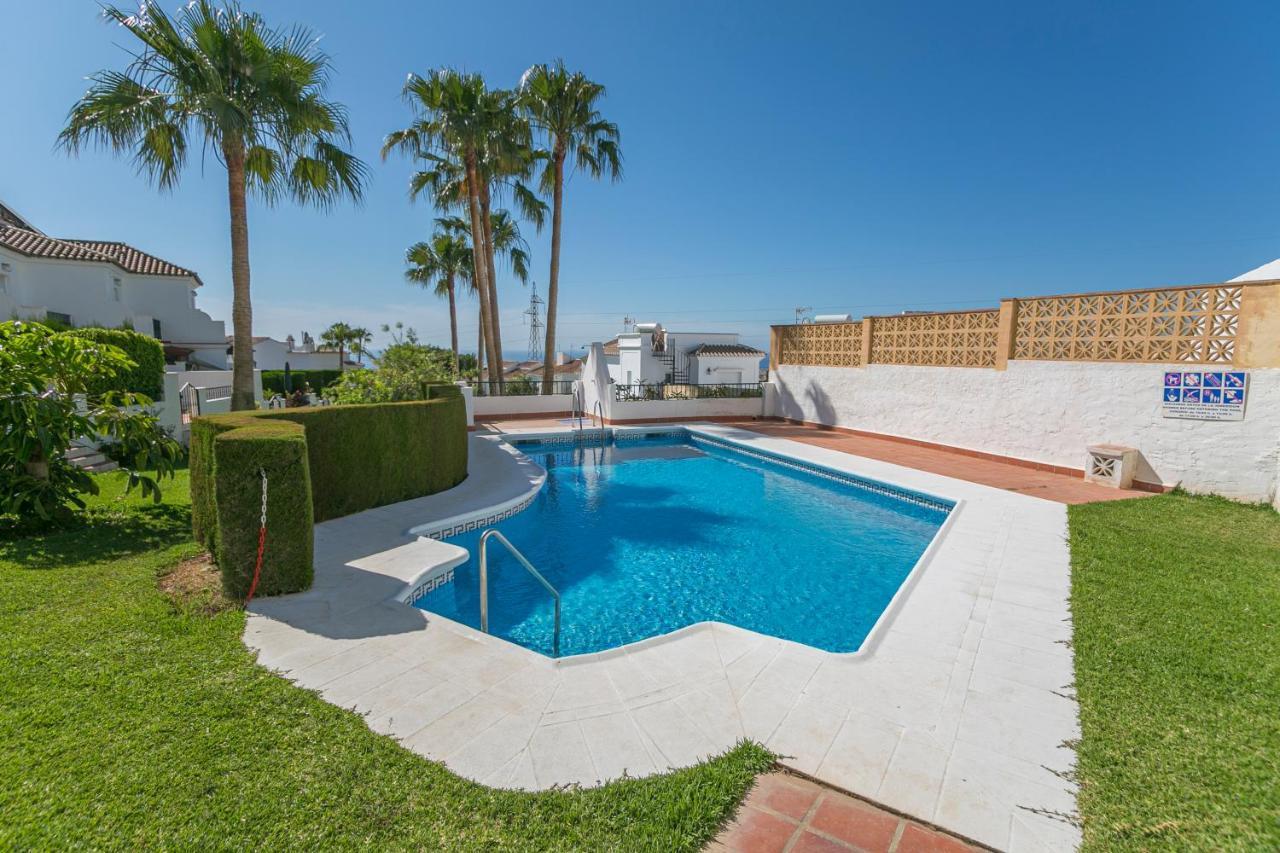 Cipreses House Nerja Villa Exterior foto