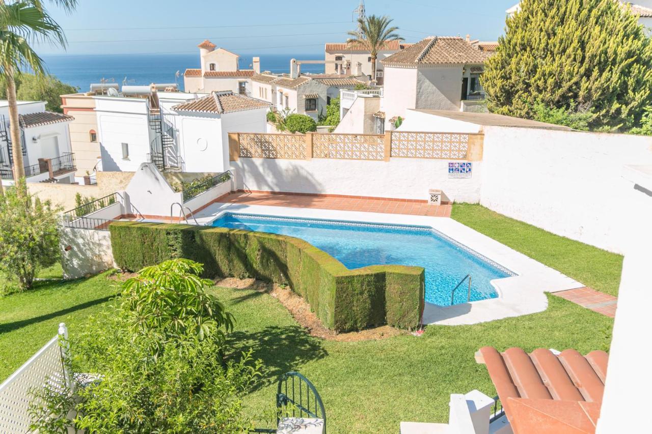 Cipreses House Nerja Villa Exterior foto