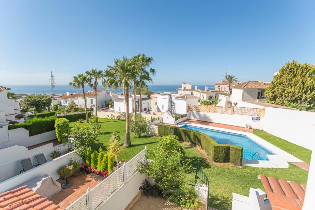 Cipreses House Nerja Villa Exterior foto
