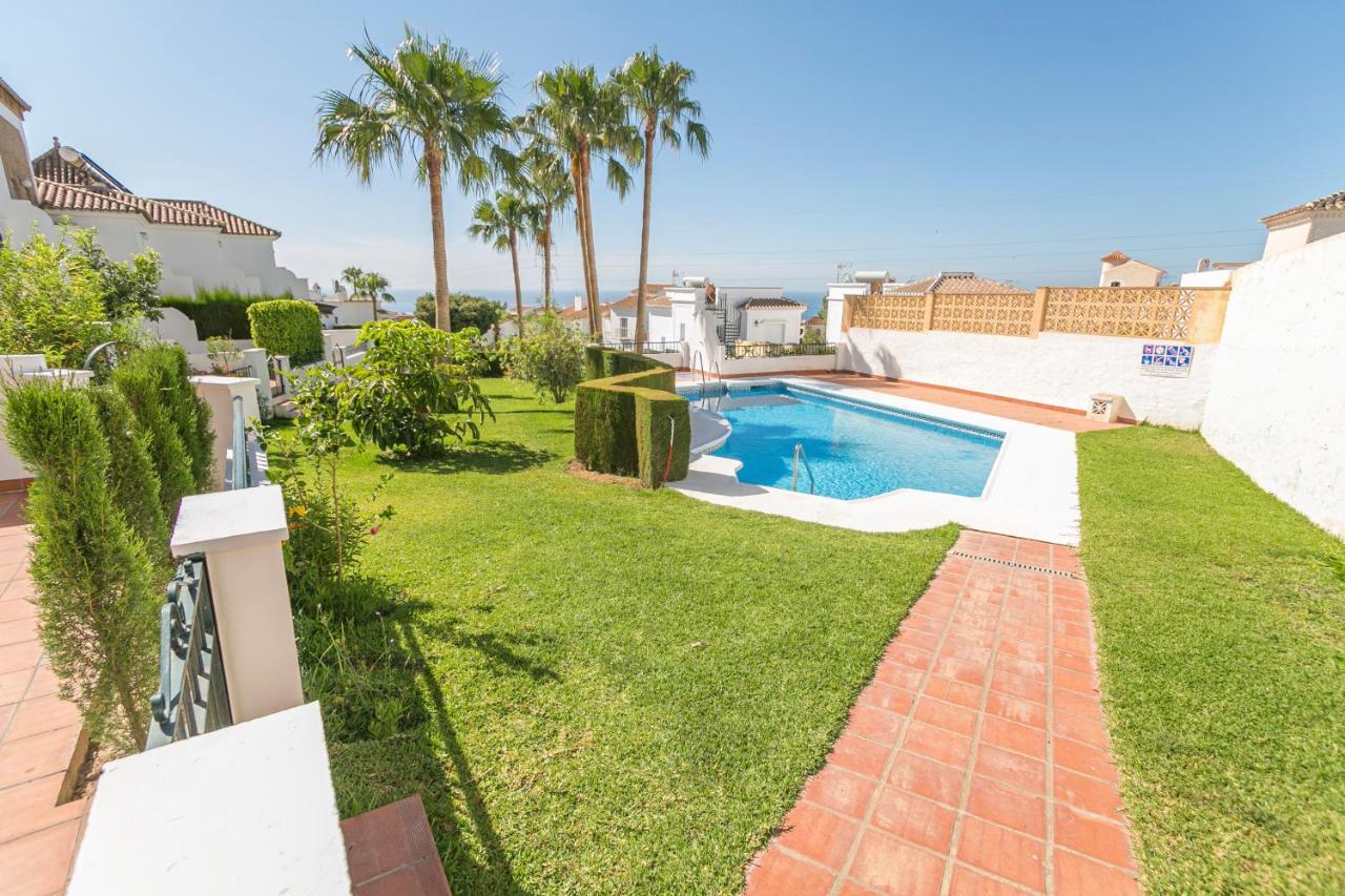 Cipreses House Nerja Villa Exterior foto