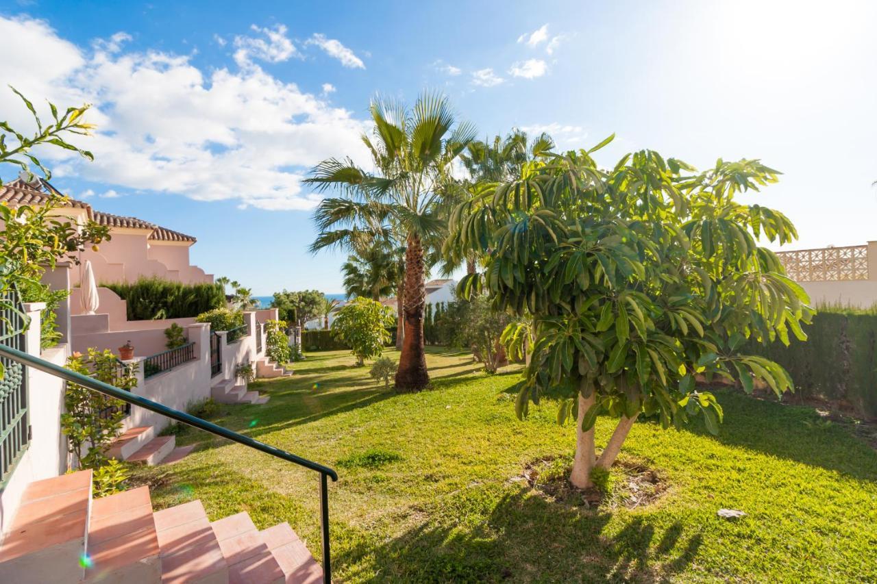 Cipreses House Nerja Villa Exterior foto